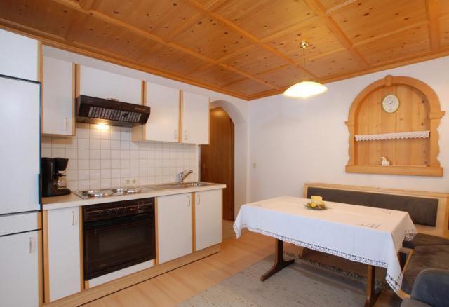 Apartamento Haus Saler Silbertal Exterior foto